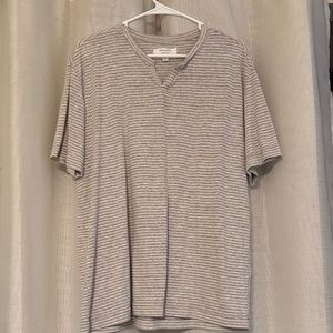 Banana Republic Linen-Blend Striped Tee